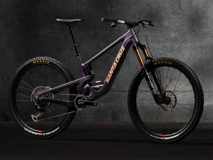 Im edelsten Trimm wird das Santa Cruz Hightower 4  XX AXS RSV 11.499 Euro kosten.