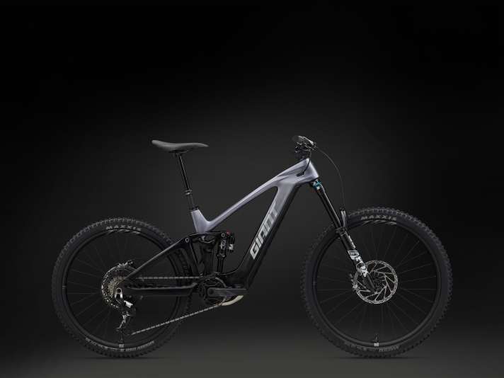 Full function at a fair price with the Giant Reign Advanced E+ 1 for € 7999