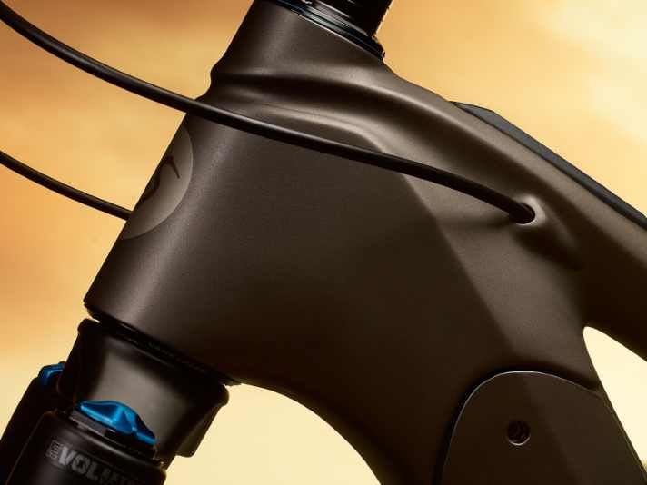 The cables run into the main frame in a classic, service-friendly manner.