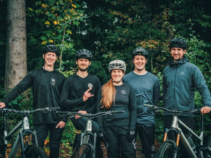 Raaw founder Ruben Torenbeek (2nd from left) and his team.