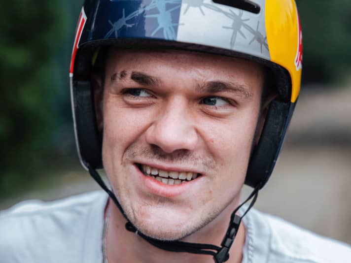 Kade Edwards (23): Darkfest, Hardline, Whip-Offs, Slopestyle - if jumps are involved, the young Englishman is in the front row.