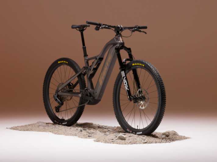 Fantic Sierra: Carbon platform for demanding trails.