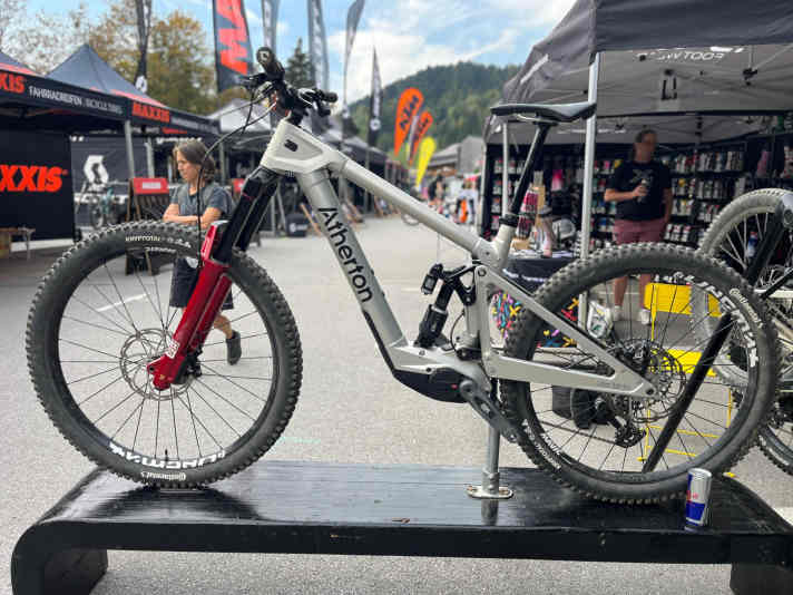 Atherton Bikes is unveiling its first e-mountain bike. Shown here with an Avinox M2S motor; the battery is housed in the round down tube. You can test ride the bike in Leogang.