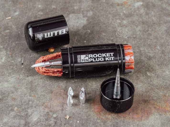 There's no rocket science in WTB's new Rocket Tire Plug Kit, but it hides some pretty clever features