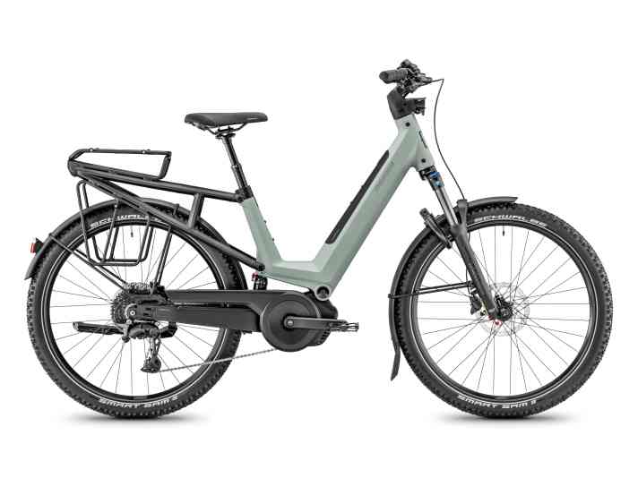 The full-suspension Xroad-FS models are each available with a light or self-supporting luggage rack.