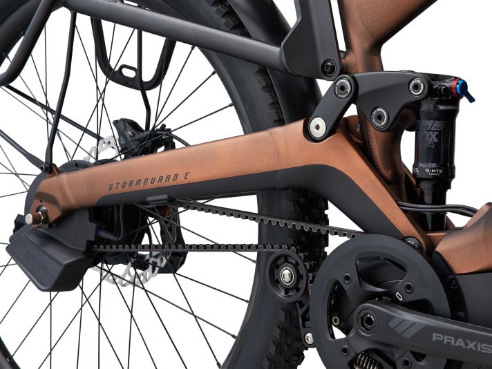 Bewährter Riemenantrieb und neu entwickelte Stable Link Federung am Giant Stormguard E+