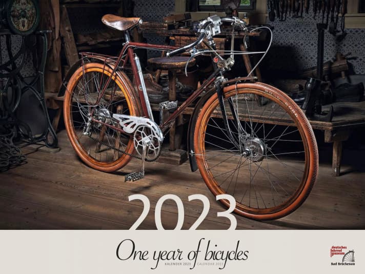 One year of bicycles 2023: 15 sheets - 49,5 x 65 cm - 42,95 Euro