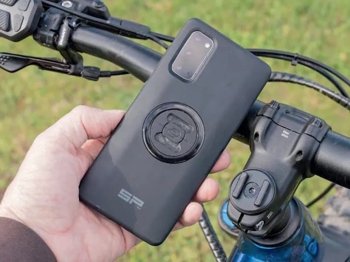 Fahrrad-Navigation: Smartphone-Halterung, Zusatz-Akku und mehr