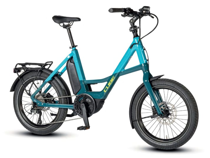 Derailleur gears and mid-motor on the Cube Compact Sport Hybrid 500