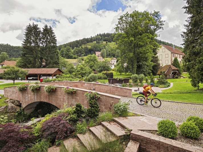 Fouday est une jolie localité vosgienne située au cours du Tour 1.