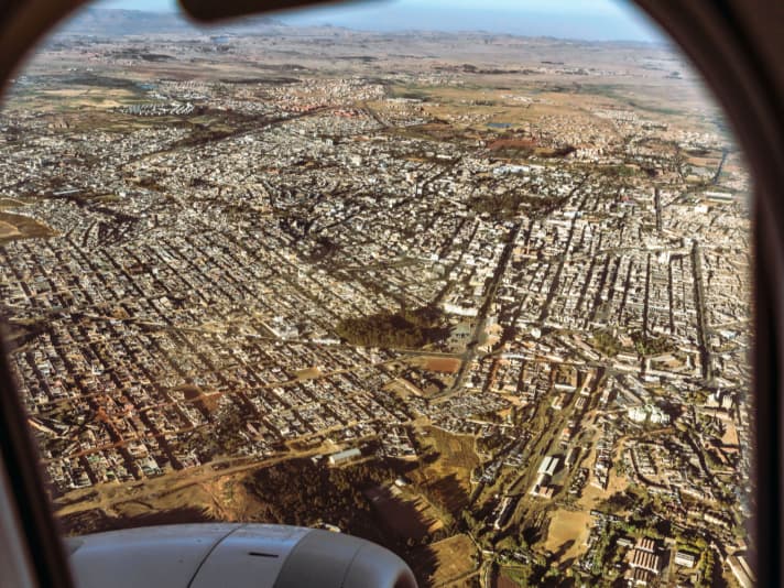 How professional cyclists from Eritrea see their home country on their return from Europe