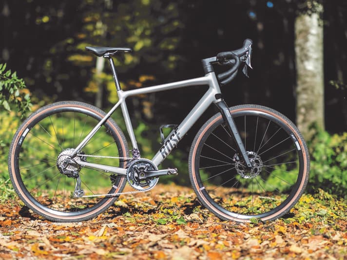 The Rose Backroad AL GRX 600: Price 2149 euros, weight complete bike 9.7 kilos