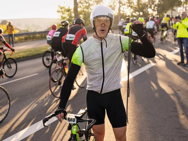 Sebastian Olbrich keeps his cool even though his chain broke at the start