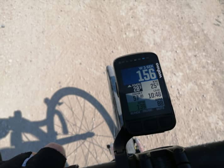   Very easy to read in the sun, still room for improvement in the shade: The legibility of the Wahoo Elemnt Bolt 2021