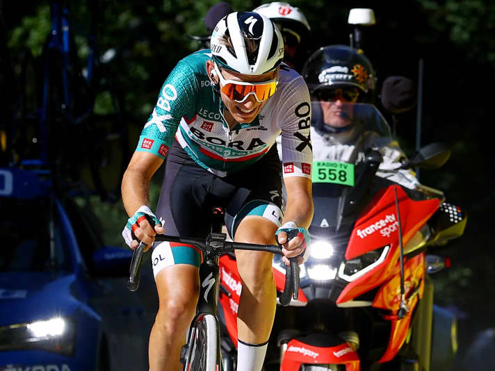 Lennard Kämna was caught up shortly before the finish on the way to the Super Planche des Belles Filles