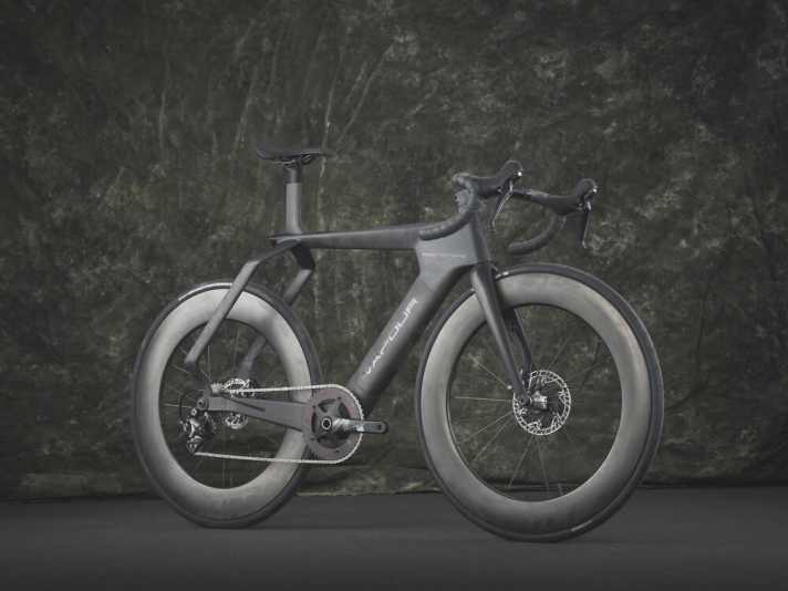 Batmobile 2.0? The Vapour Cycles Phantom receives the award for innovation.