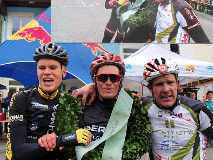   Ötzi-Podium 2014: Stefan Kirchmair, Roberto Cunico und Emanuel Nösig (rechts)