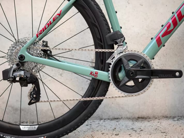 Mécanique ou électronique, simple ou double : le configurateur en ligne permet de choisir parmi de nombreuses variantes d'entraînement.