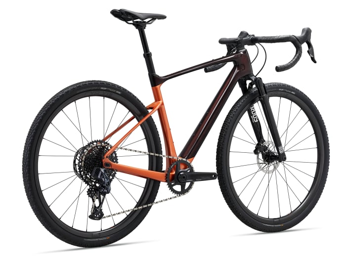 Das neue Giant-Gravelbike mit Rockshox-Federgabel für 2023: das Revolt X.