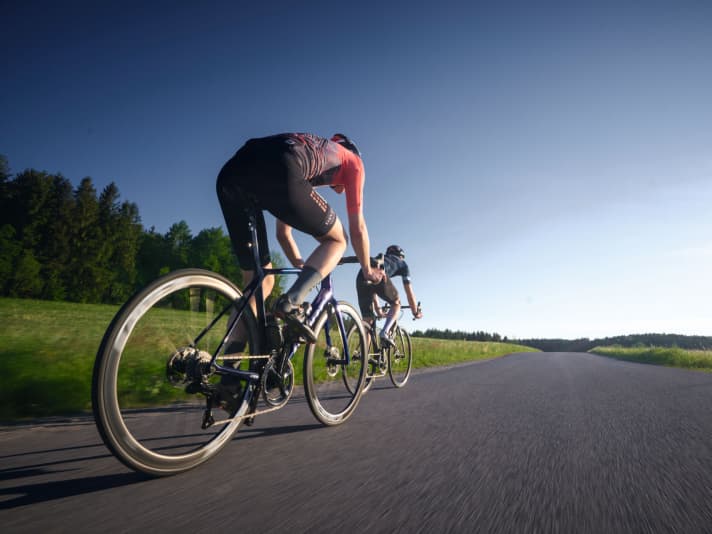 Großes Laufrad-Spezial, jetzt in TOUR 2/23