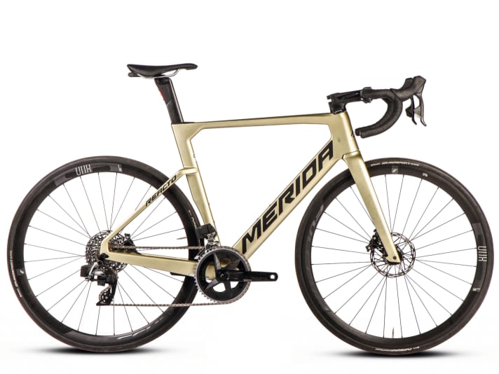 The heaviest model in the test: Merida Reacto Rival-Edition