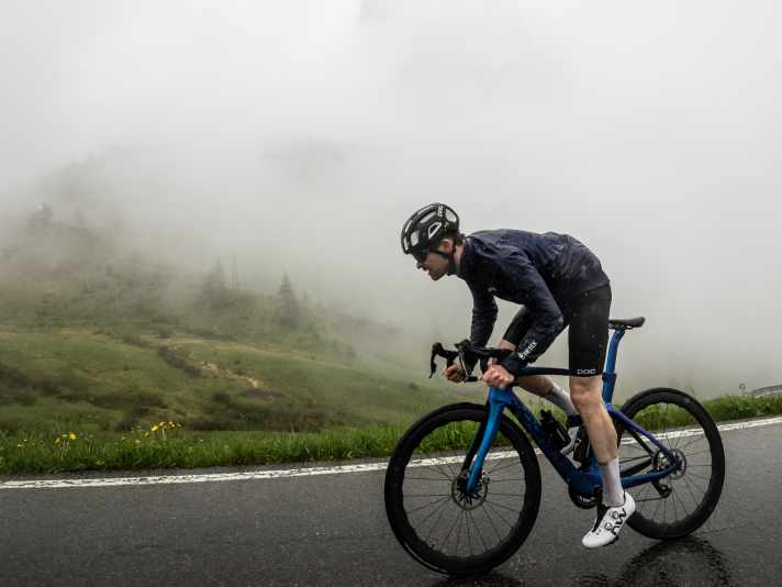 On our first test ride with the new Dogma F, there was no sign of the marvellous panorama of the Dolomites.