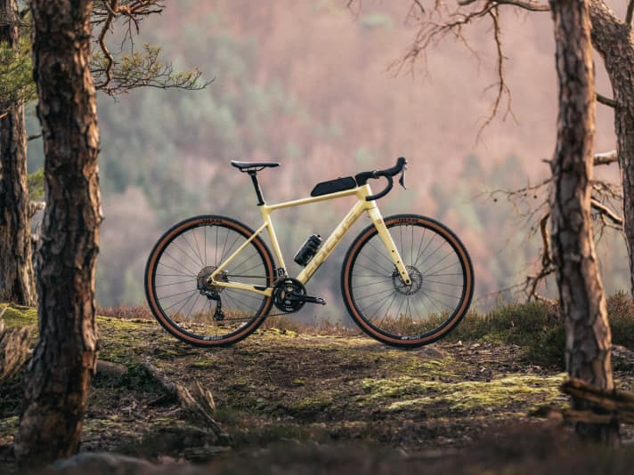 L'Atlas 8.8, le modèle de milieu de gamme de la nouvelle série à 3499 euros, a été mis à disposition de TOUR pour des tests en laboratoire et sur le terrain.