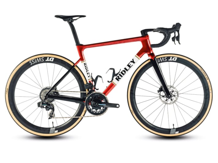 Ridley Falcn RS with eye-catching paintwork