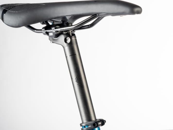 Das Merida Scultura hat eine sehr gut dämpfende Sattelstütze aus Carbon