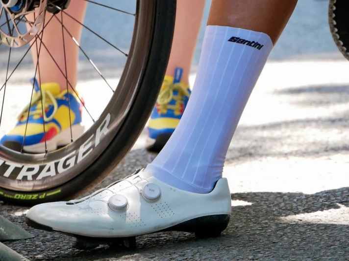 Aero-Socken von Santini beim Team Lidl-Trek