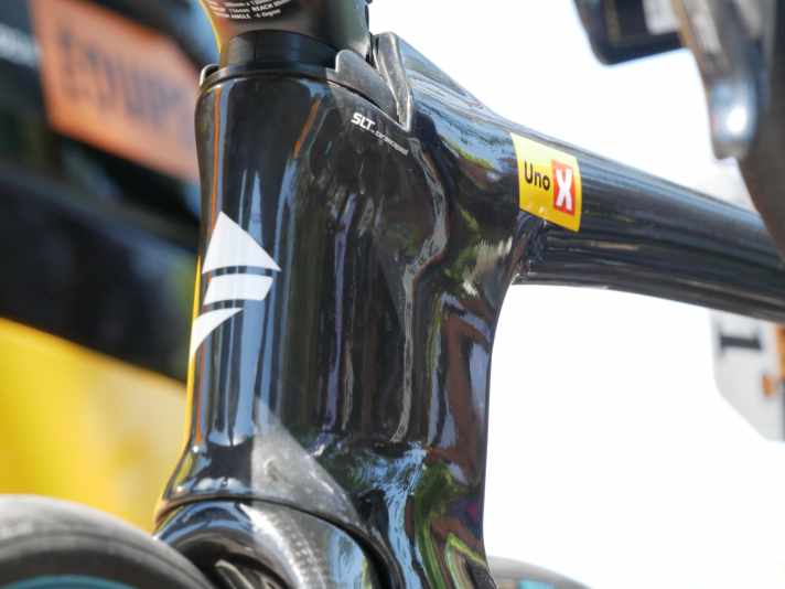 Stromlinienförmig: Das lange Steuerrohr ist das markanteste Bauteil am neuen Dare.