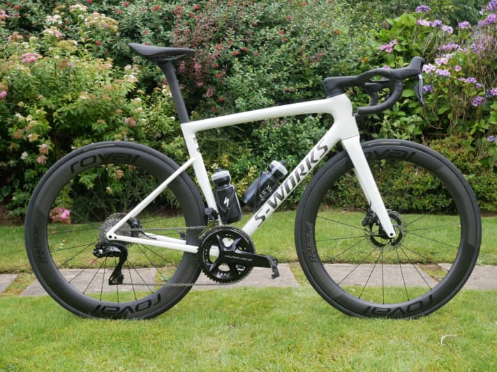 Le Tarmac SL8 est-il le "vélo de course le plus rapide du monde", comme le prétend Specialized ?