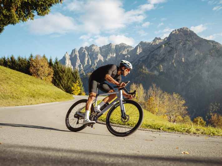 BULLS Machete R 2  – Location: Österreichische Alpen – gefahren von Ex-Profi-Rennfahrer Alban Lakata