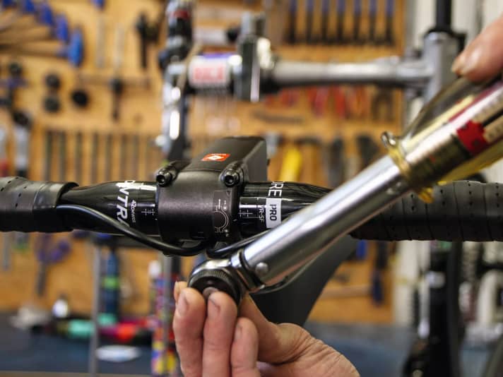 Road bike handlebars