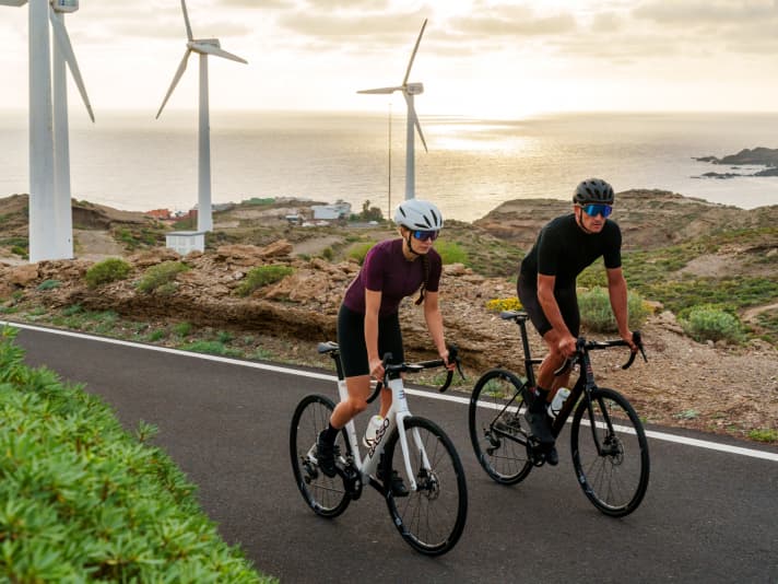 Basso bietet das Venta R nur in einer Ausstattungsvariante mit mechanischer Zwölffach-105 und robusten Alu-Laufrädern an.