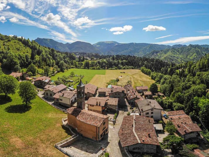 Rusio, ein idyllisches Dorf am Fuße der Presolana