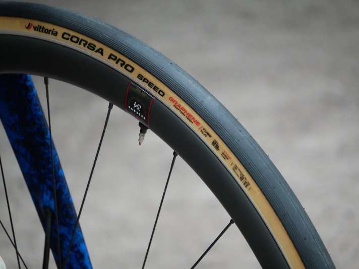 Jonas Vingegaard's bike is fitted with Corsa Pro Speed tyres