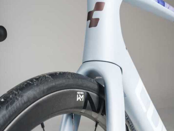 Die Carbongabel am Vube Agree C:62 stammt vom deutschen Hersteller.