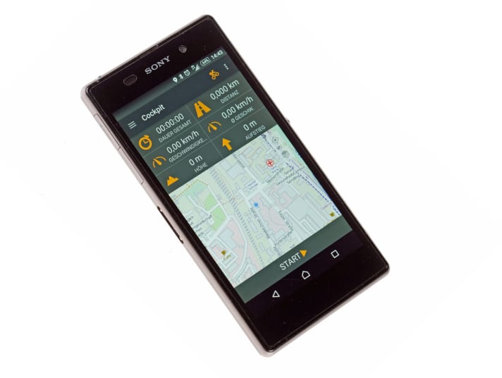   Smartphone-Apps wie PowerTraxx oder Strava sind eine günstige Alternative zu Fitness-Trackern.