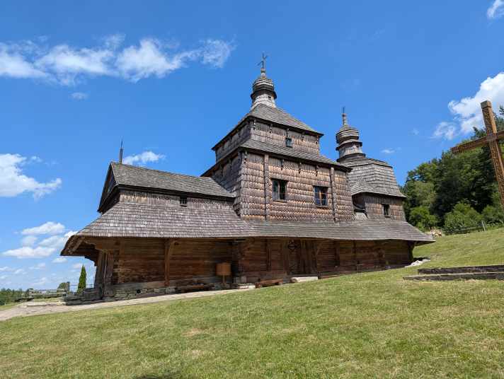 Holzkirche in der Ukraine