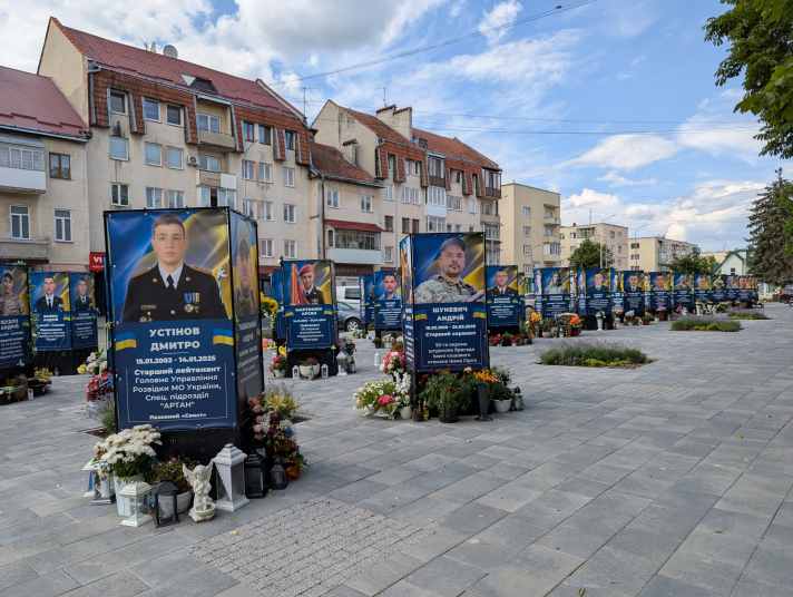 Gedenken an die Gefallenen in Brody