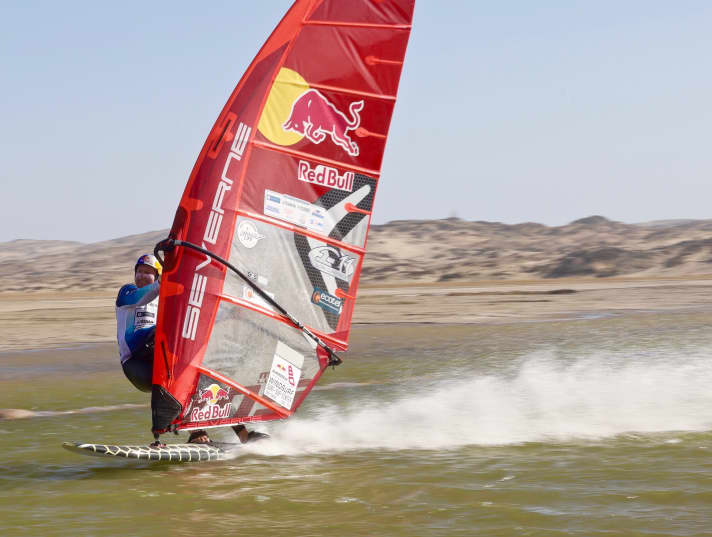 Björn Dunkerbeck: Water as hard as concrete!