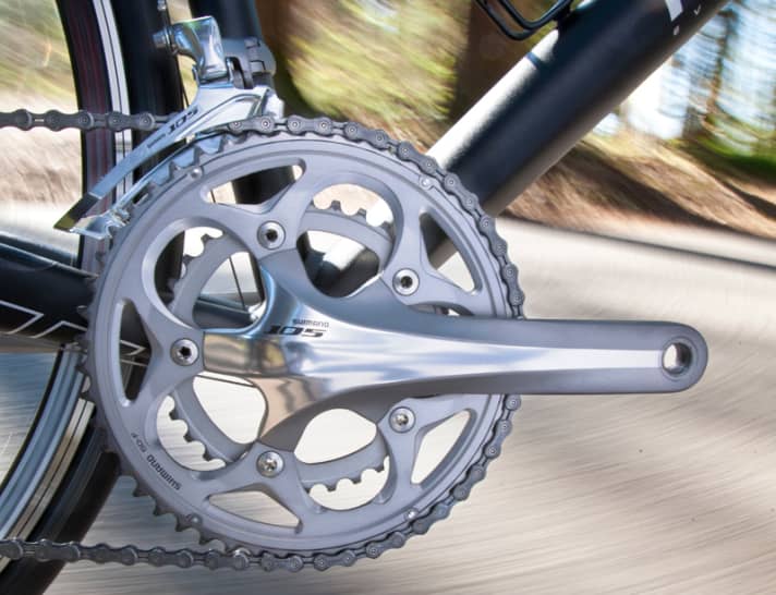   Large selection: The 105 cranks are available in standard, compact and triple versions, each in four lengths 