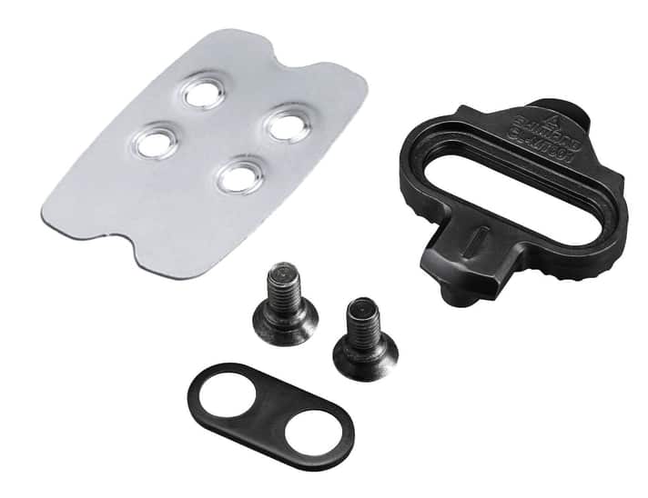 CL-MT001 heißt Shimanos neues Cleat, das einen leichteren Einstieg aus unterschiedlichen Richtungen bieten und beim Laufen weniger klackern soll.