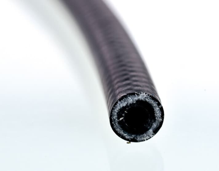 The brake line diameter has been reduced to 5 millimetres.