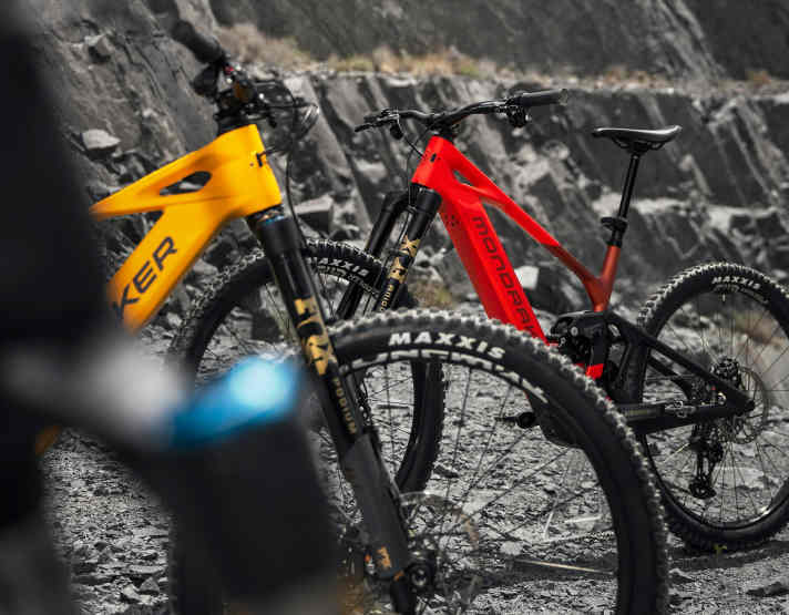 Stylish and rather expensive: the trendy upside-down suspension fork from Fox.