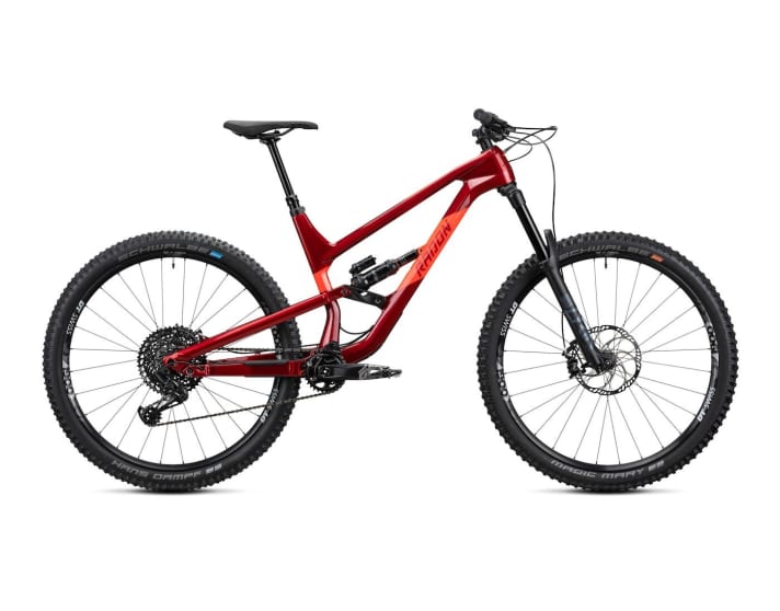   Das Swoop 9.0 Super-Enduro in der Farbe „liquidred / firered“.