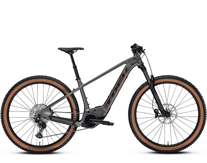 Light-E-Hardtail: Trek Marlin+ 8: Motor: Bosch Active Line Plus; 
Drehmoment: 50 Nm; 
Kapazität: 400 Wh
; Gewicht: 21,84 Kilo
; Reichweite: ca. 1200 hm