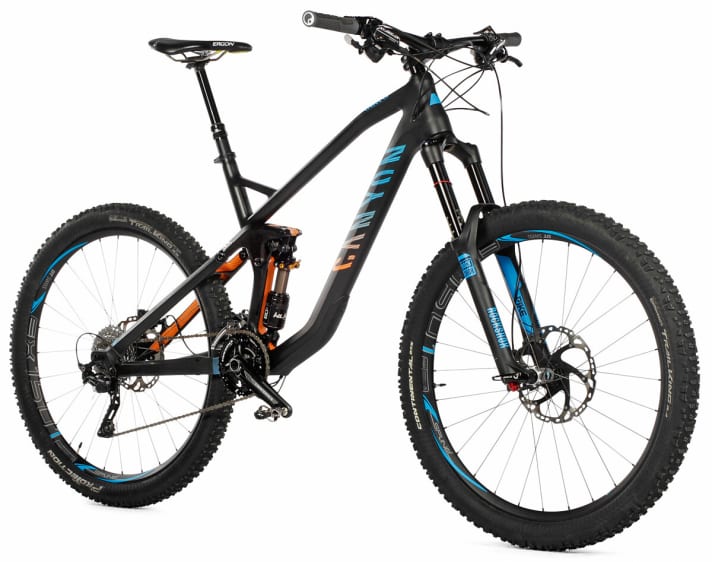   Suspension Canyon Shapeshifter on the Strive CF 8.0 - <a href="mountainbikes/enduro/test-enduro-bikes-2014-top-enduros-im-vergleich/a22061.html" rel="noopener noreferrer">Test Canyon Strive CF 8.0 -></a> (The bike pictured is not 100% identical to the production model)