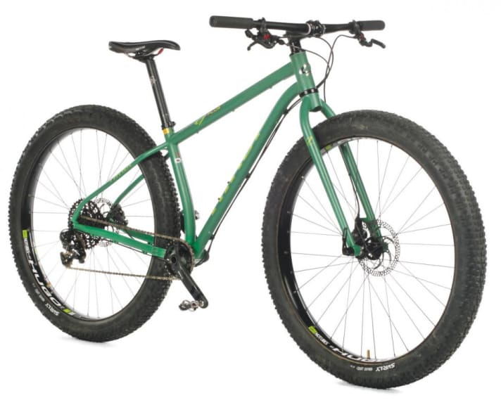 The Niner ROS 9 Plus proved to be forgiving in the ride test: it rides like a mixture of fatbike and 29er hardtail.
